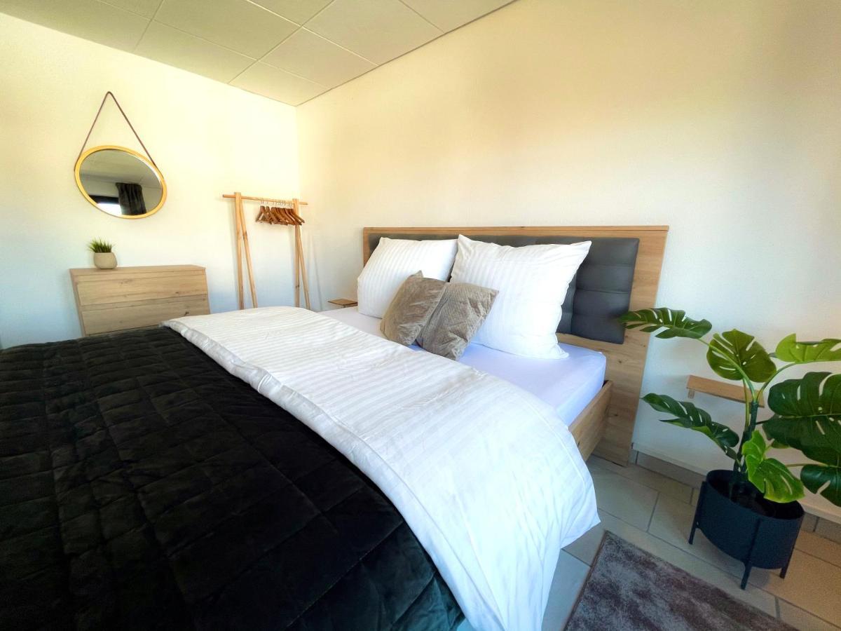Gemuetliche Ferienwohnung Mit Kostenfreiem Pool 霍兴斯旺德 外观 照片