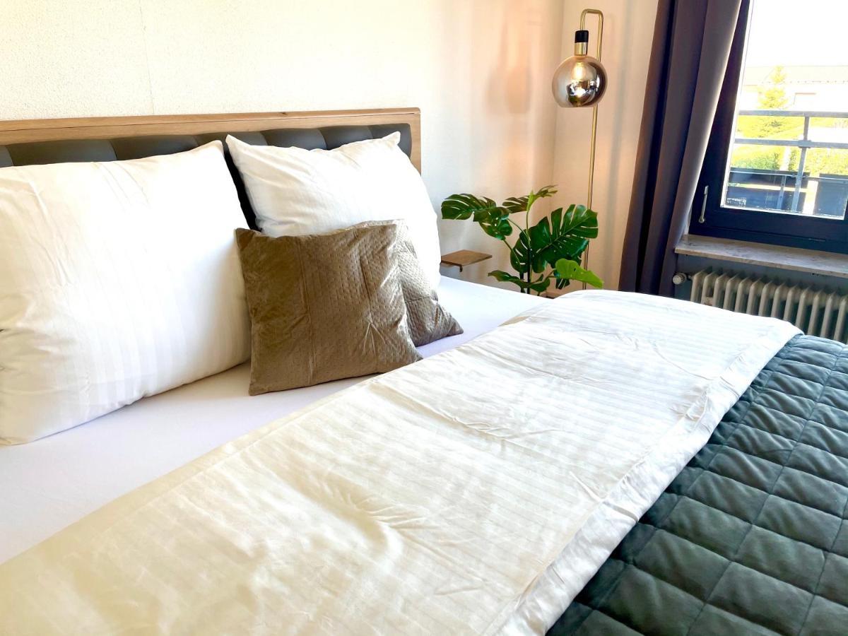 Gemuetliche Ferienwohnung Mit Kostenfreiem Pool 霍兴斯旺德 外观 照片
